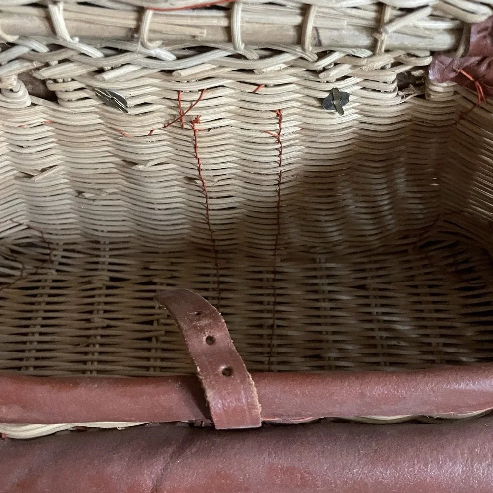 Vtg Wicker and Leather Creel Basket W/Pouch Made in British Hong Kong